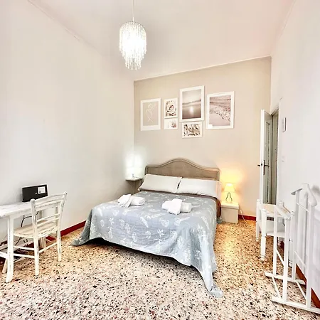 Dimora Concept- Casa D'arte E Vacanze - Free Parking