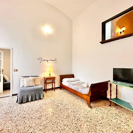 Dimora Concept- Casa D'arte E Vacanze - Free Parking *