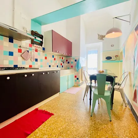 Apartment Dimora Concept- Casa D'arte E Vacanze - Free Parking Finale Ligure