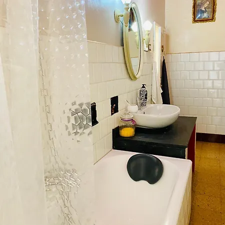 Dimora Concept- Casa D'arte E Vacanze - Free Parking Finale Ligure