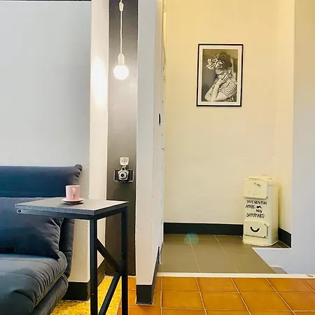 Dimora Concept- Casa D'arte E Vacanze - Free Parking * 菲纳莱利古雷