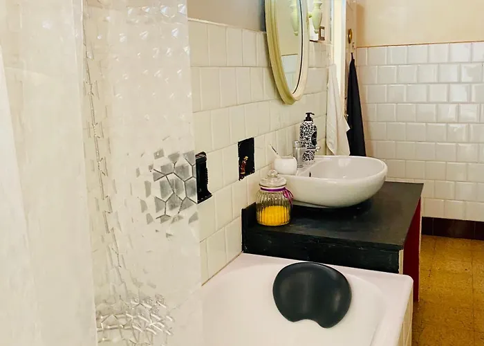 Dimora Concept- Casa D'arte E Vacanze - Free Parking פינאלה ליגורה