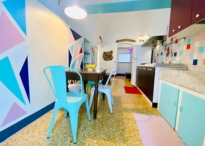 Dimora Concept- Casa D'arte E Vacanze - Free Parking * פינאלה ליגורה