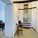 Dimora Concept- Casa D'arte E Vacanze - Free Parking 菲纳莱利古雷