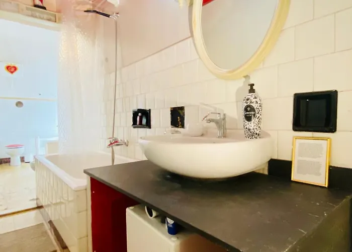 Dimora Concept- Casa D'arte E Vacanze - Free Parking Appartement *
